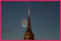 How to See the Moon's Ghostly 'Da Vinci Glow' Phenomenon